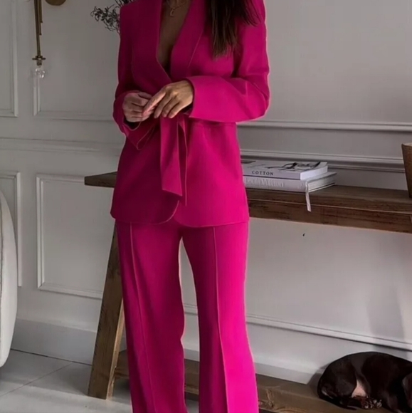 ZARA BELTED TUXEDO COLLAR BLAZERBRAND NEW WITH TAGS - Picture 4 of 5